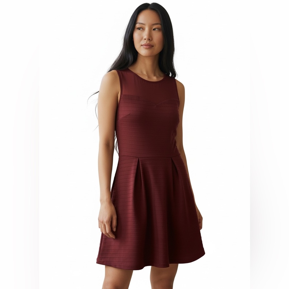 Elegant Burgundy Sleeveless Dress